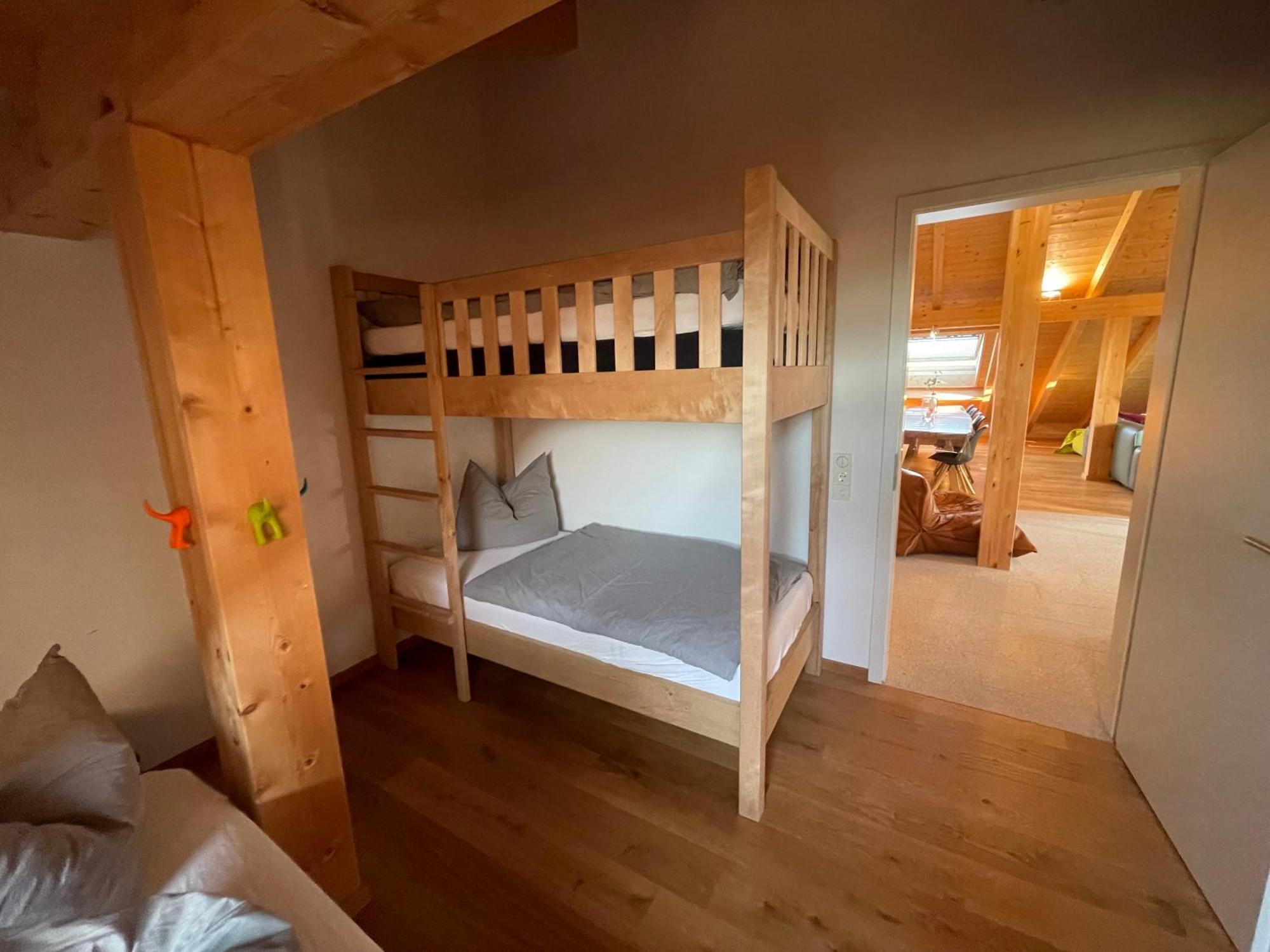 Ferienwohnung Reschenhof Neu Rosenheim Zimmer foto